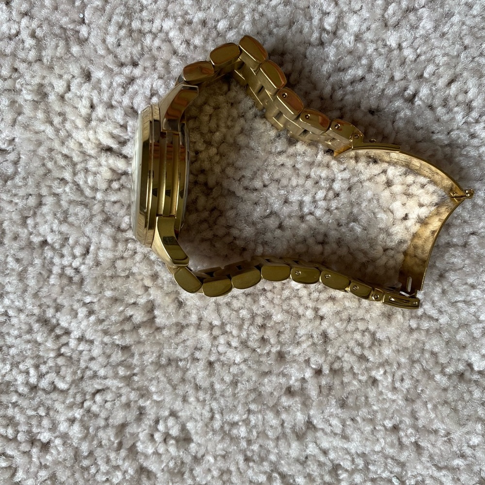 MIchael Kors Gold Chronograph Women’s Watch - Picture 3 of 6